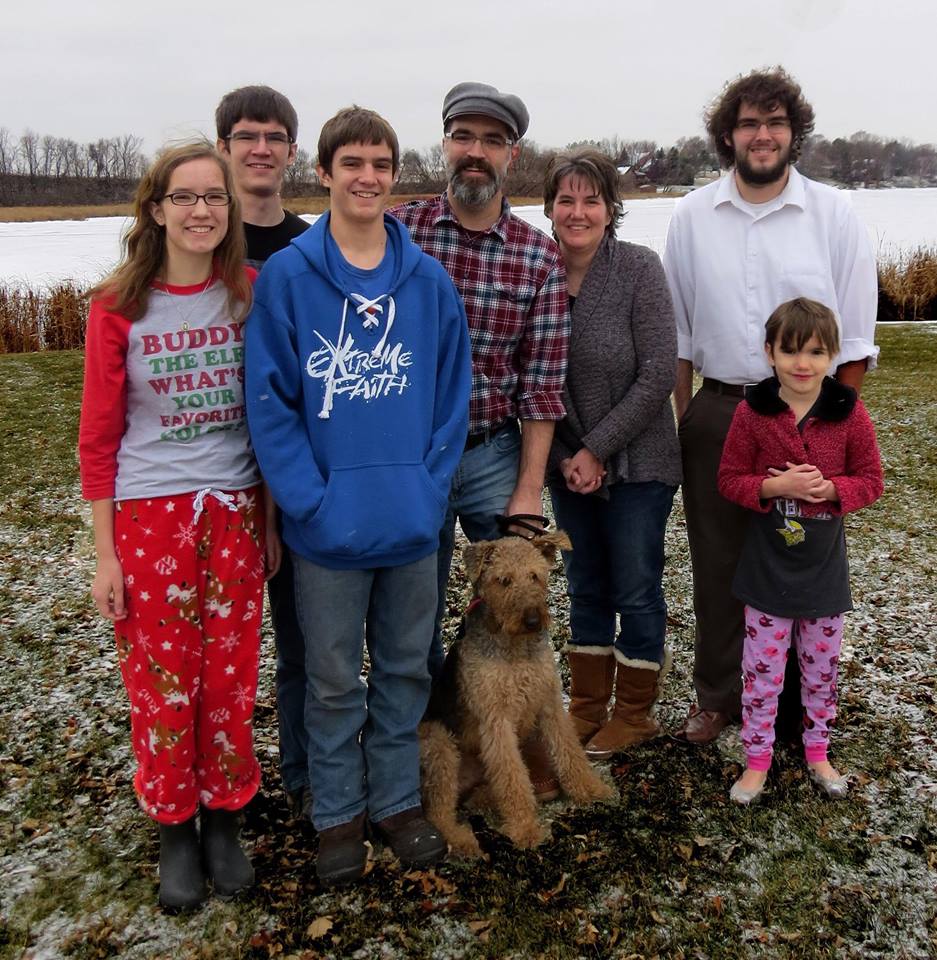 48412075_10215928044328506_8492778184041824256_n